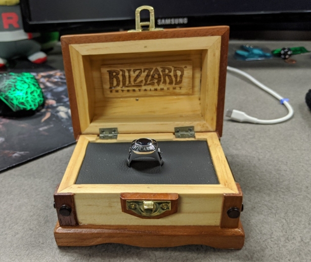 Подарки за выслугу лет в Blizzard в 2019 году